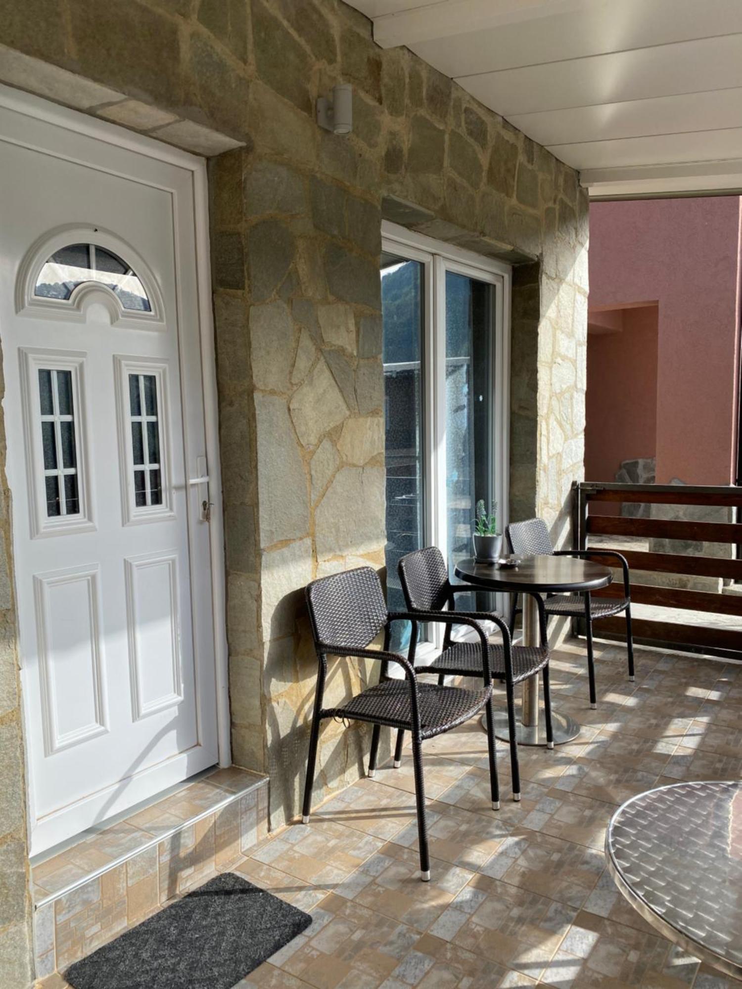Aphrodite Hills Apartments-Stara Planina Crni Vrh Ngoại thất bức ảnh