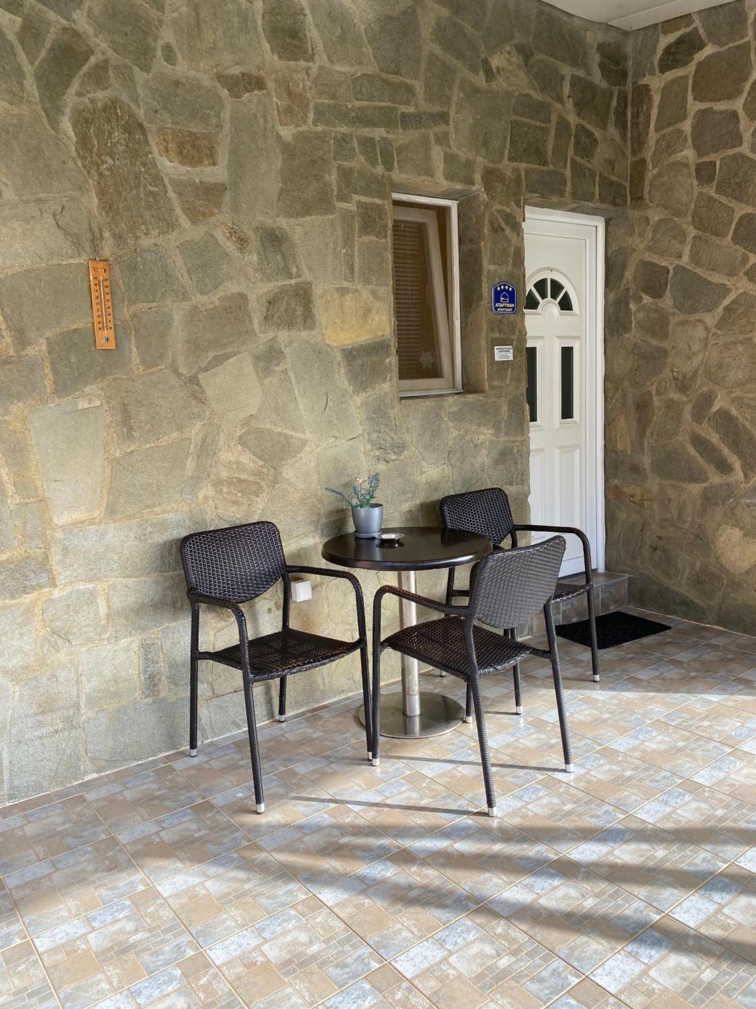 Aphrodite Hills Apartments-Stara Planina Crni Vrh Ngoại thất bức ảnh