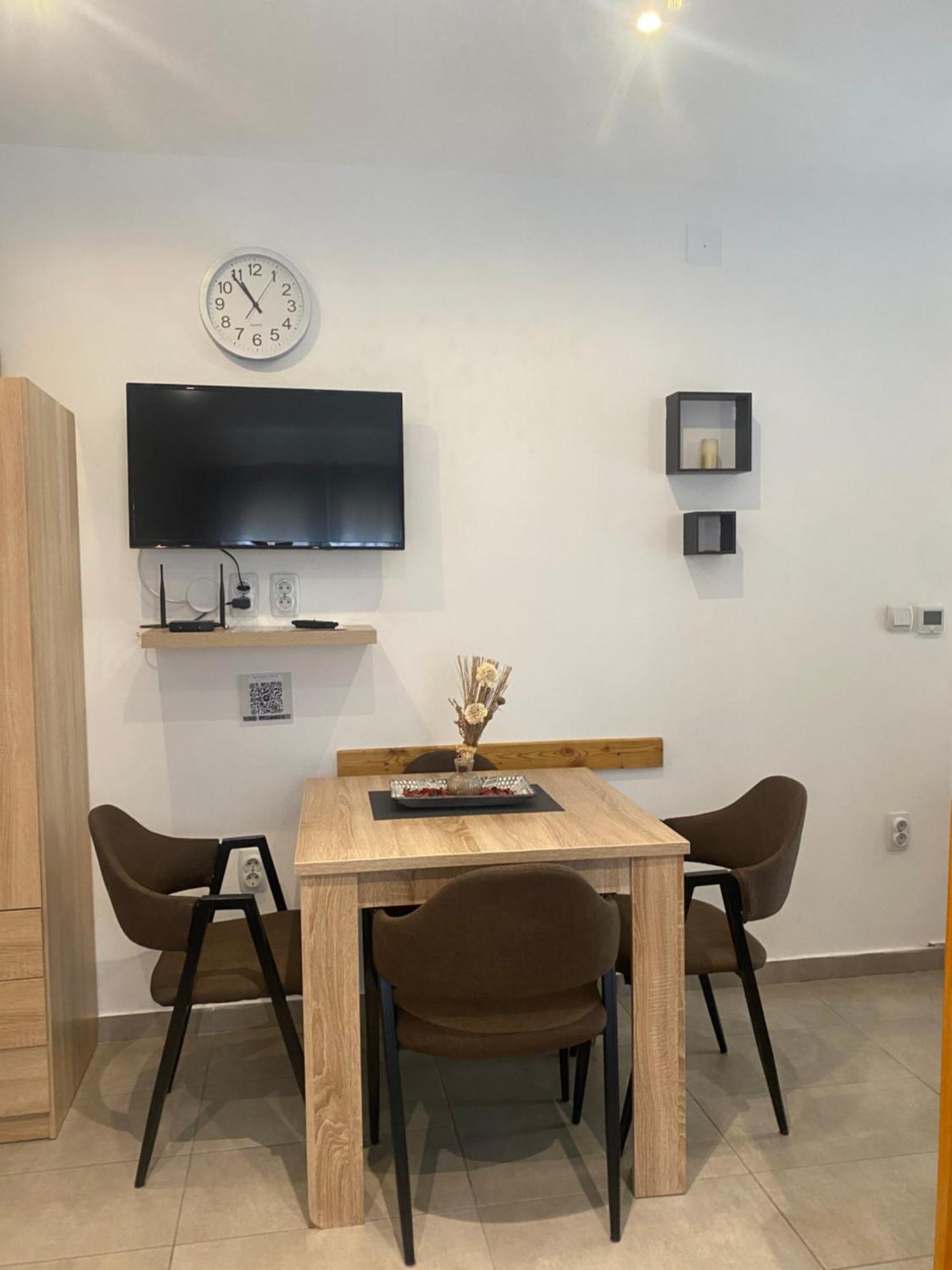 Aphrodite Hills Apartments-Stara Planina Crni Vrh Ngoại thất bức ảnh