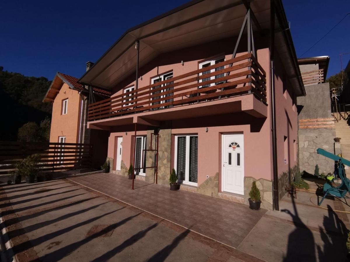 Aphrodite Hills Apartments-Stara Planina Crni Vrh Ngoại thất bức ảnh